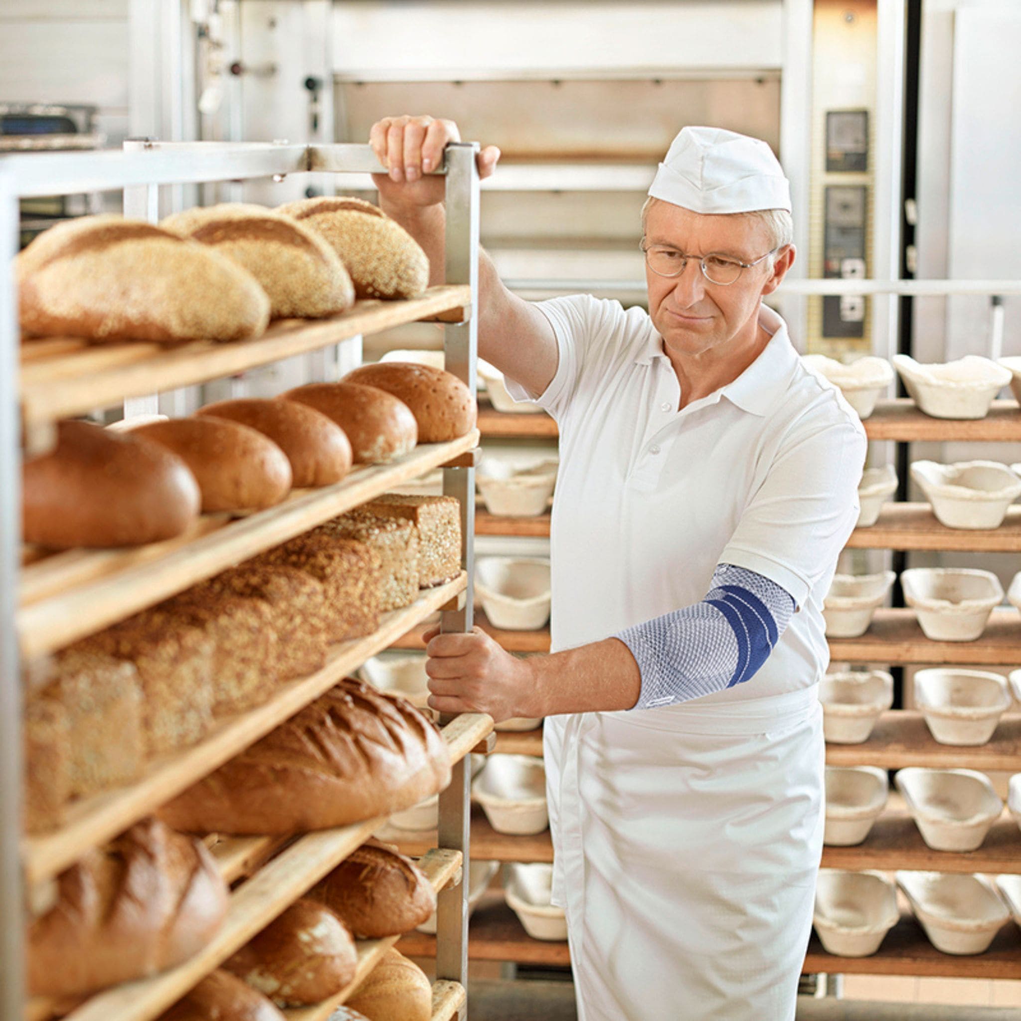 Ellenbogenbandage zum Arbeiten